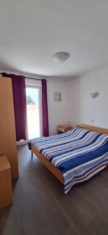 Apartments Villa Milenka Novalja Luaran gambar