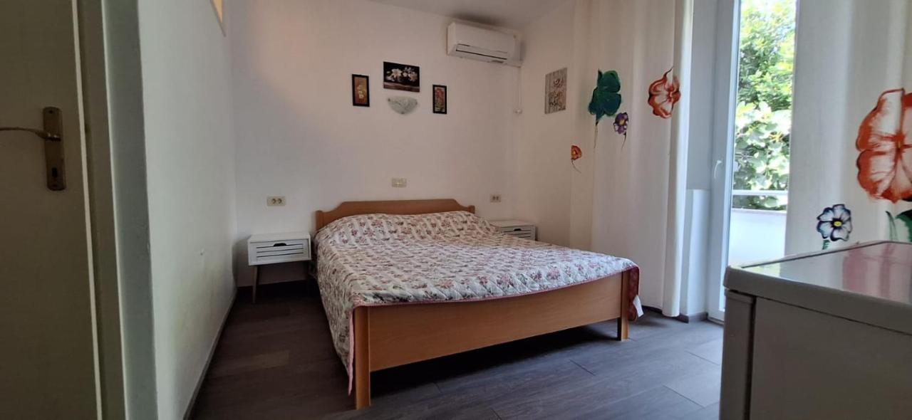 Apartments Villa Milenka Novalja Luaran gambar