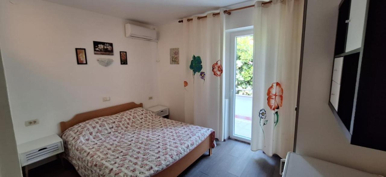 Apartments Villa Milenka Novalja Luaran gambar