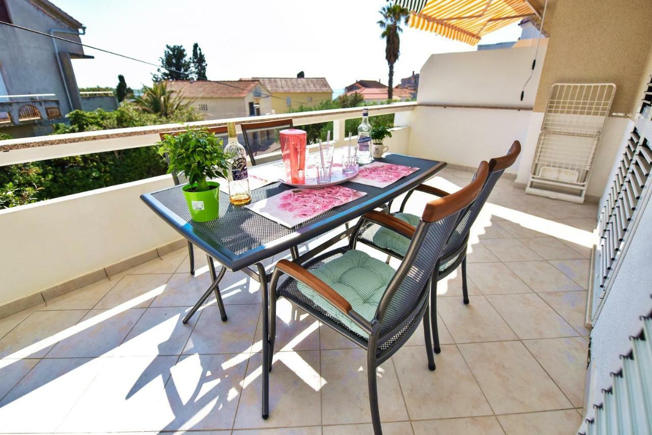 Apartments Villa Milenka Novalja Luaran gambar